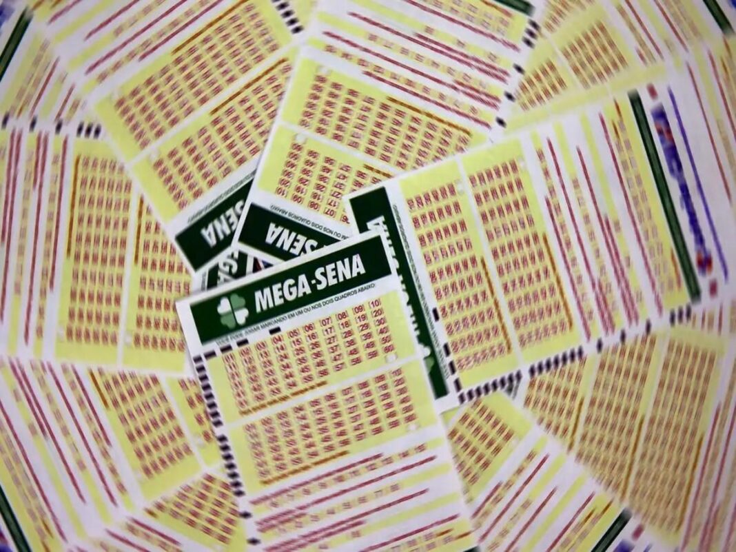 foto-bilhete-mega-sena Imagem colorida de bilhetes da mega-sena