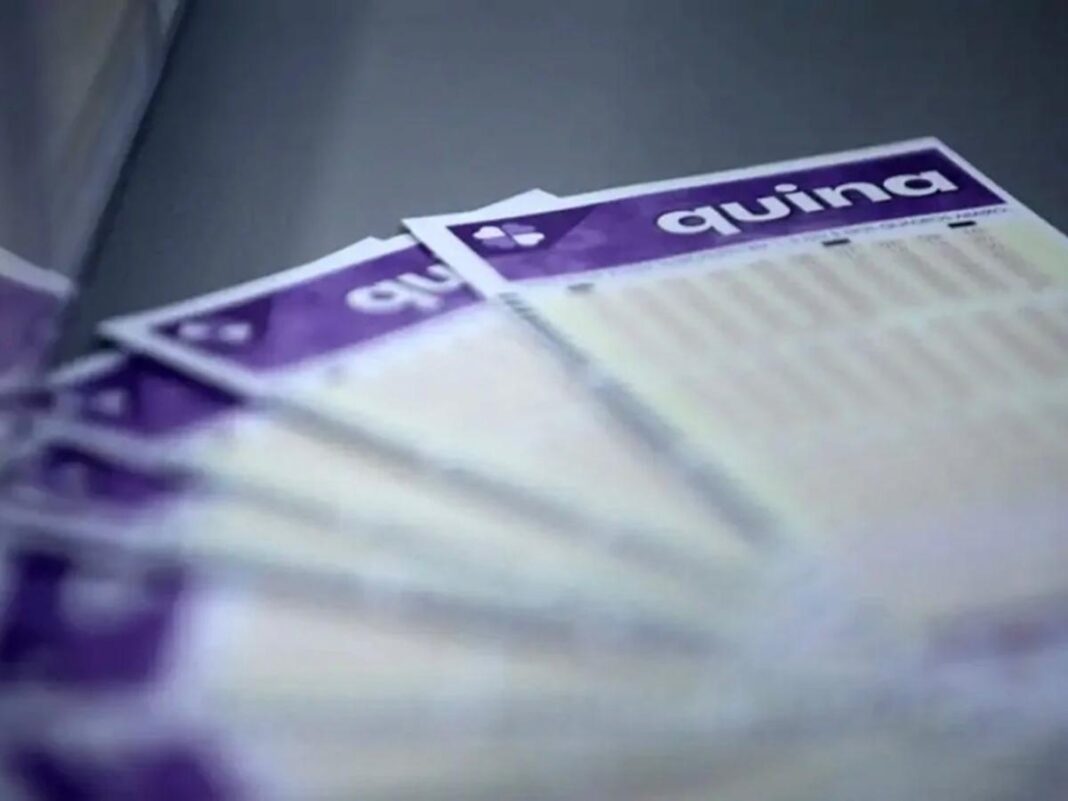 foto-quina Imagem colorida de bilhete da Quina